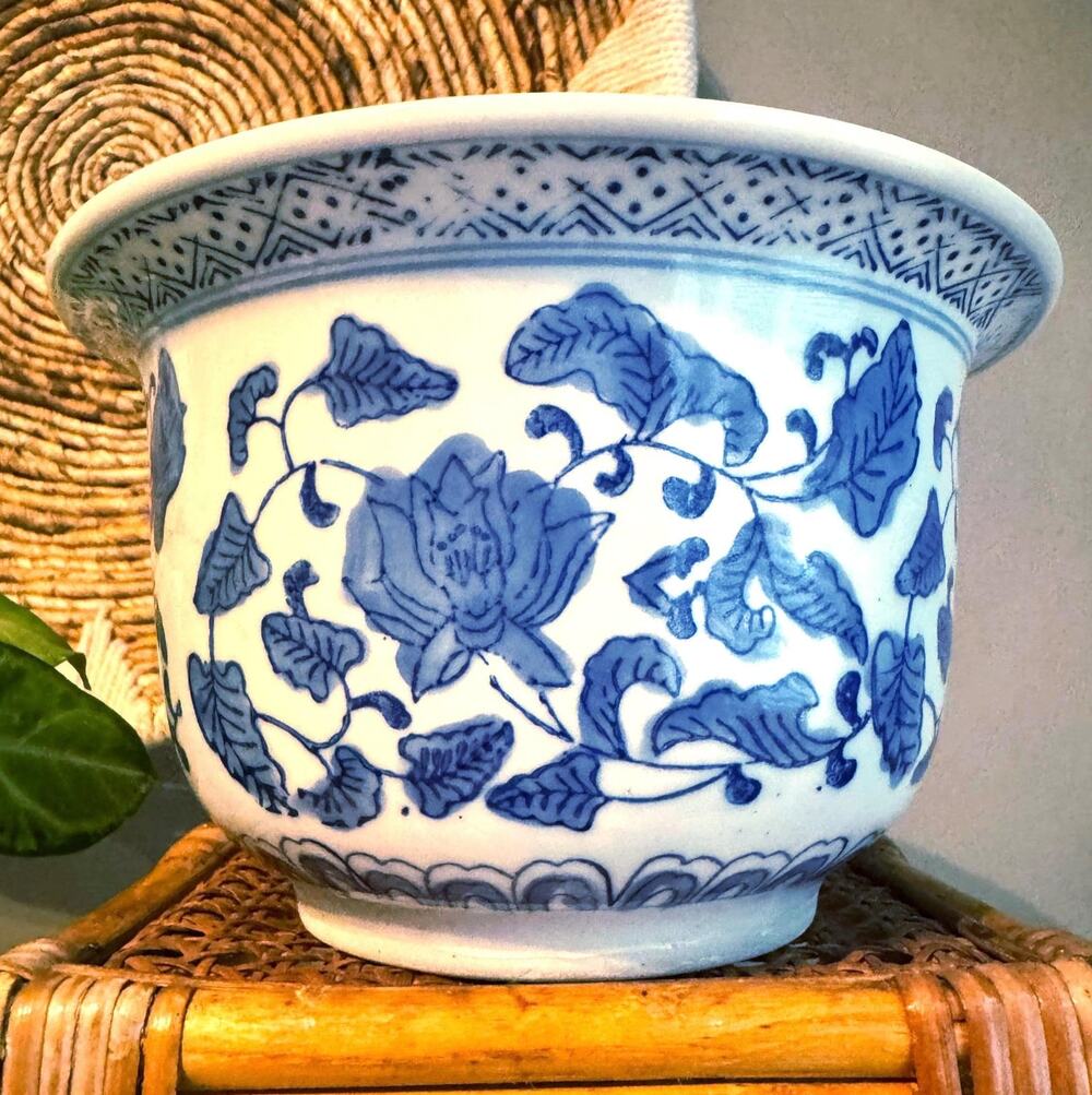 Vintage 1980s Vintage Chinoiserie Blue White Jardiniere Fishbowl Planter